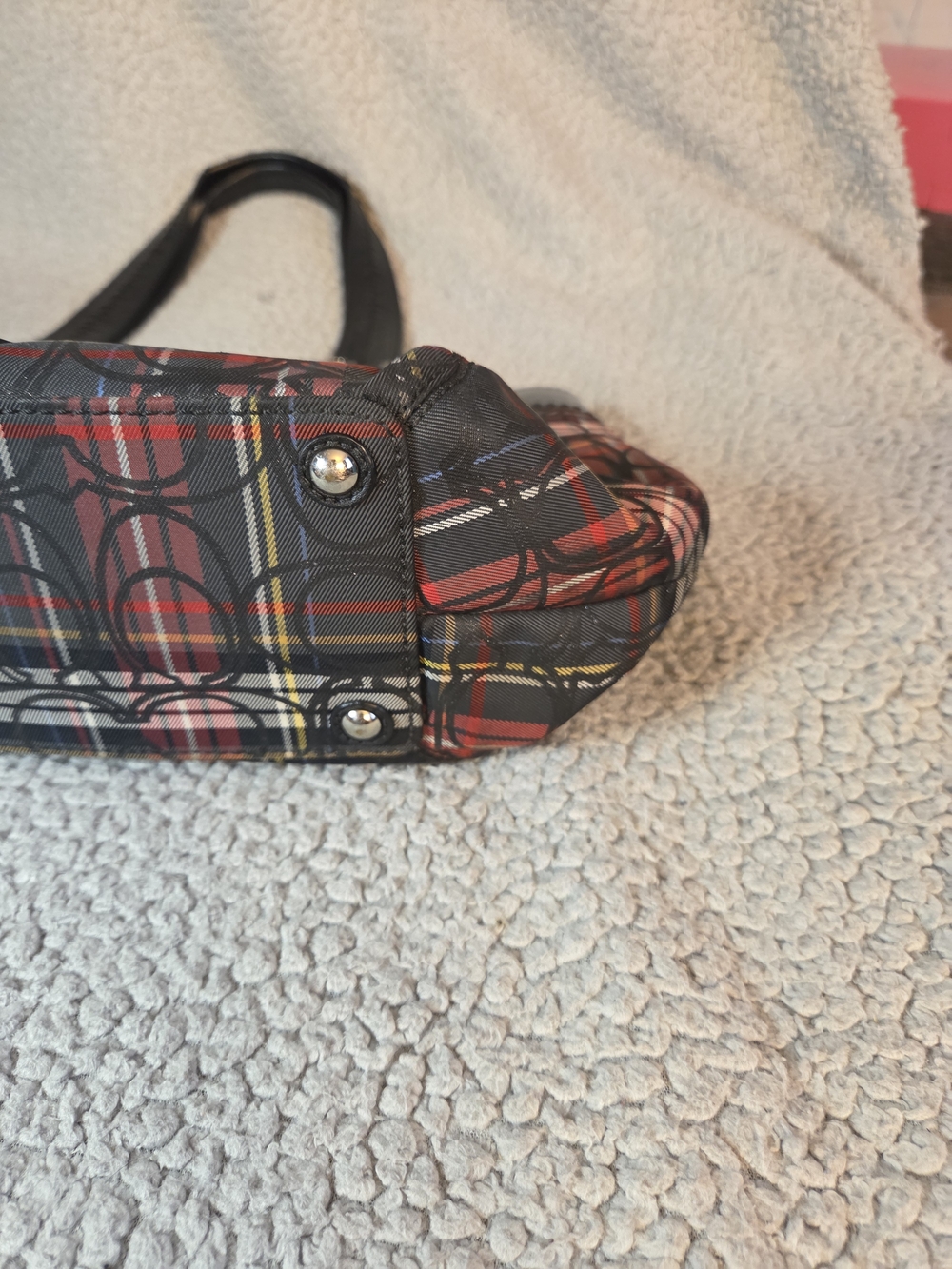 Coach Plaid Shoulder Bag with Black Trim and Red Accent - Picture 5 of 11